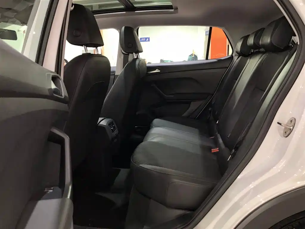 Volkswagen Tanying 2024 2023 Model 200TSI DSG Joy Smart Connect Edition