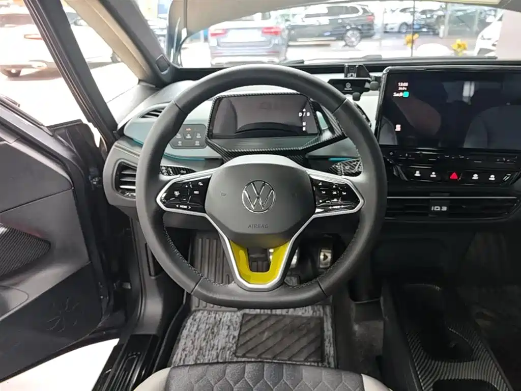Volkswagen ID.3 2024 Ultimate Intelligence Edition фото 11