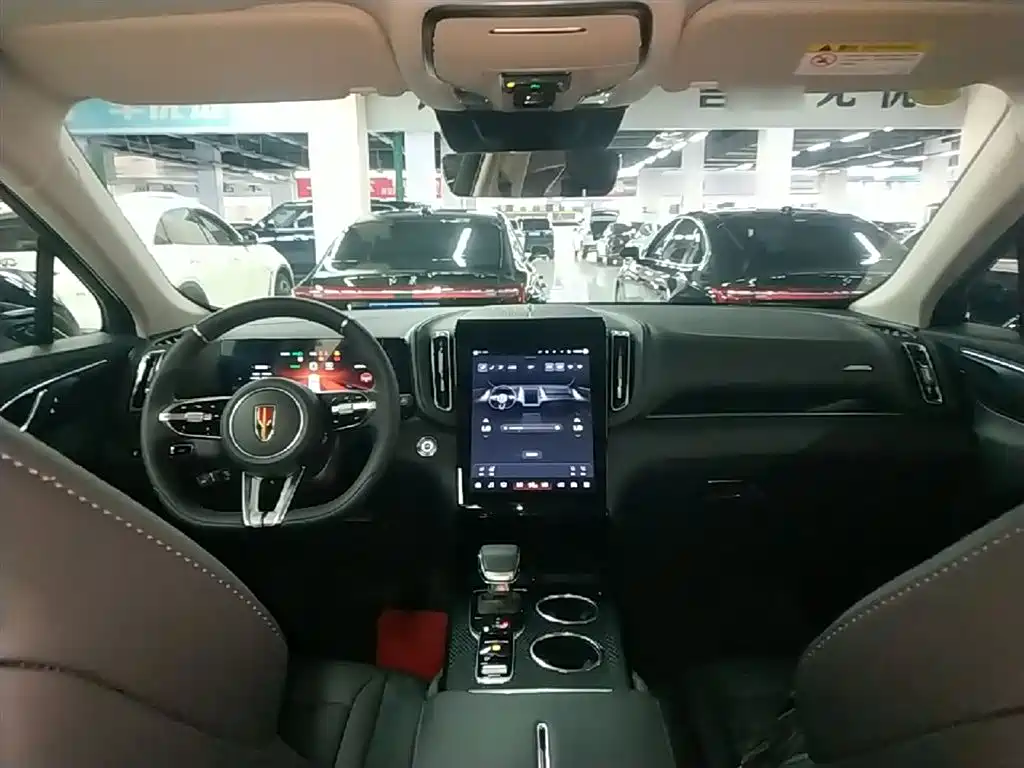 Hongqi HS3 PHEV 2024 PHEV 115km Power Edition фото 10