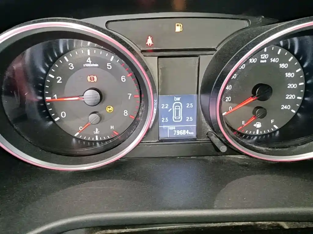 Haval M6 2018 1.5T Manual 2WD Elite фото 12
