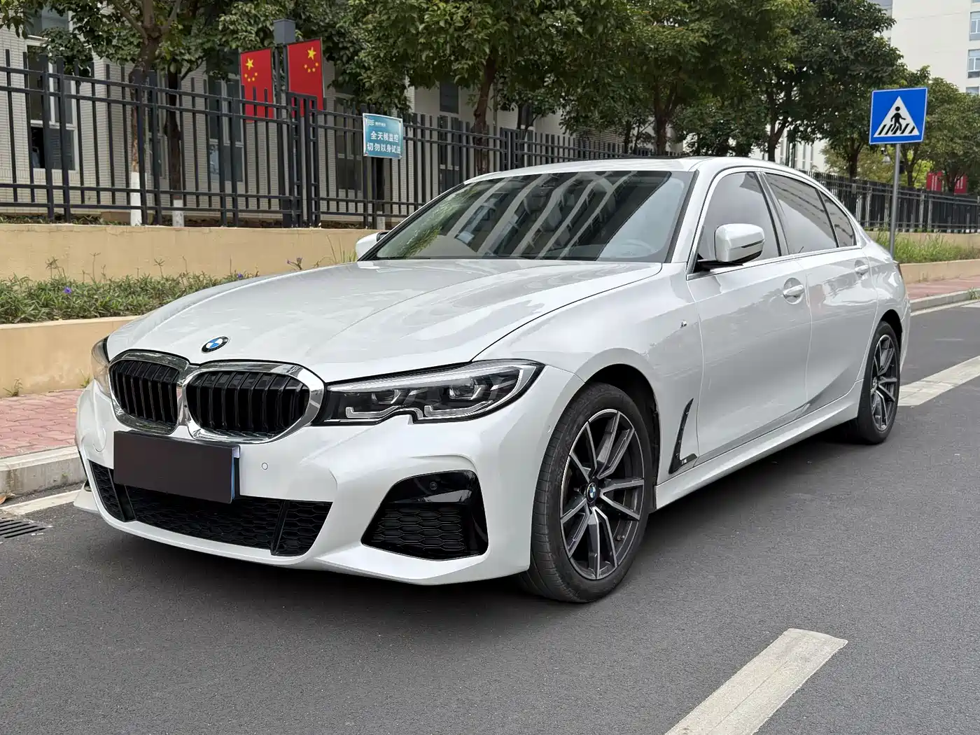 BMW 3 Series 2021 Second Facelift 325Li M Sport Package