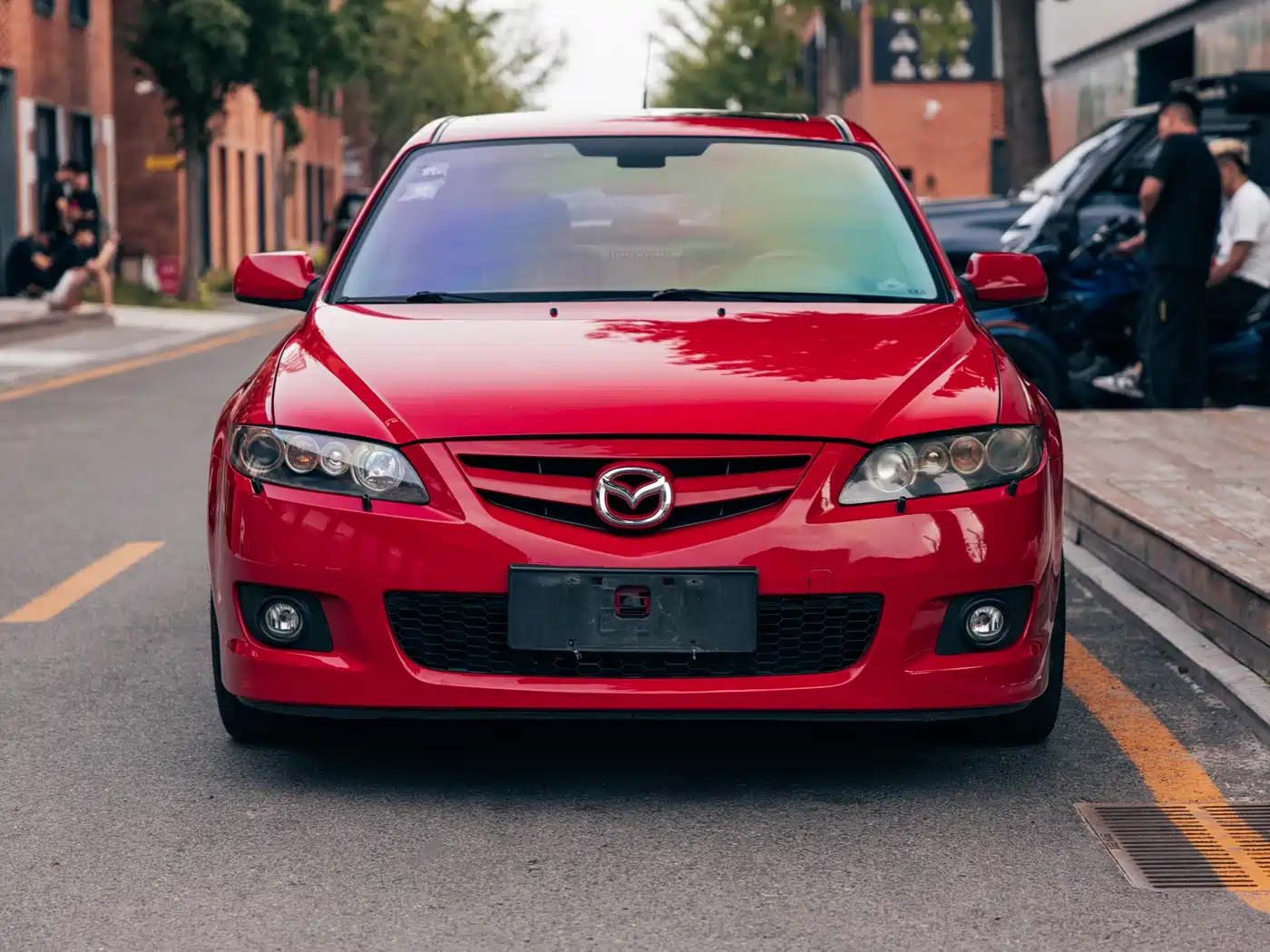 Photo 2 - Mazda 6