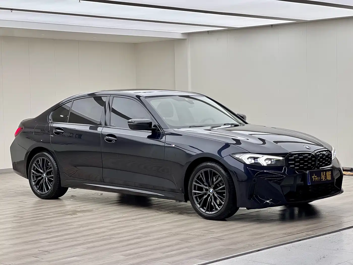 BMW 3 Series 2023 325Li M Sport Black Night Package