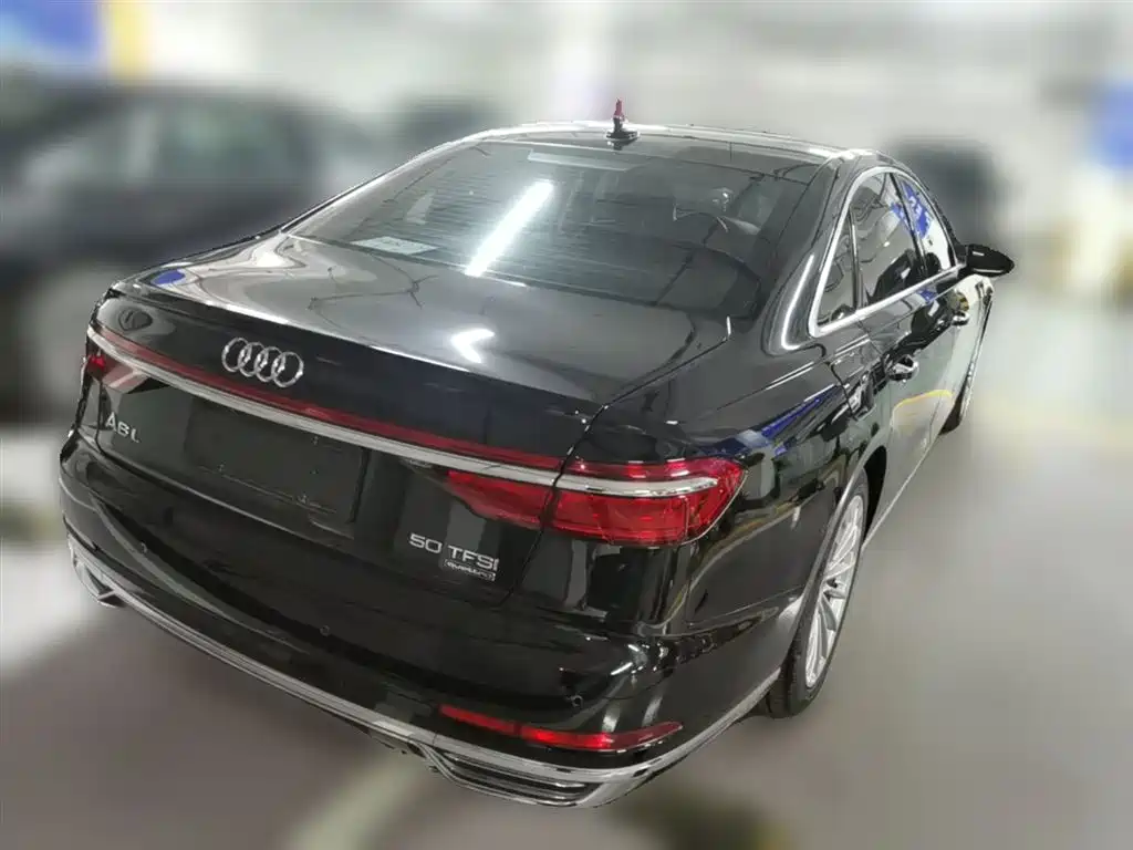 Audi A8 2019 Facelift Plus A8L 50 TFSI quattro Comfort фото 12