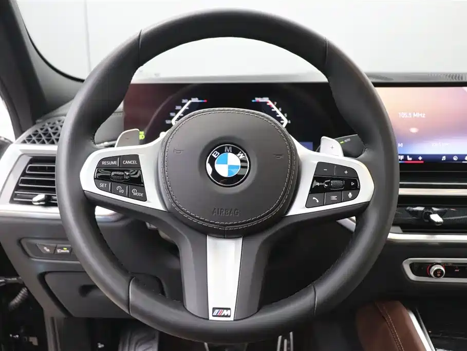 BMW X6 2023 xDrive40i M Sport Package фото 16