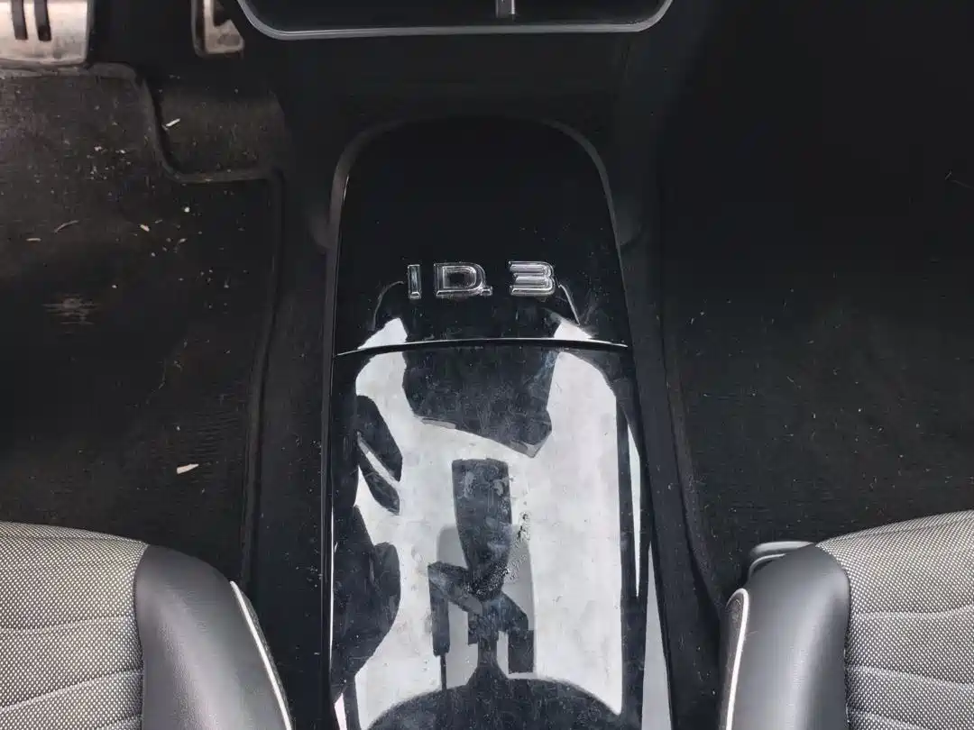 Volkswagen ID.3 2023 Pure Smart Edition фото 14