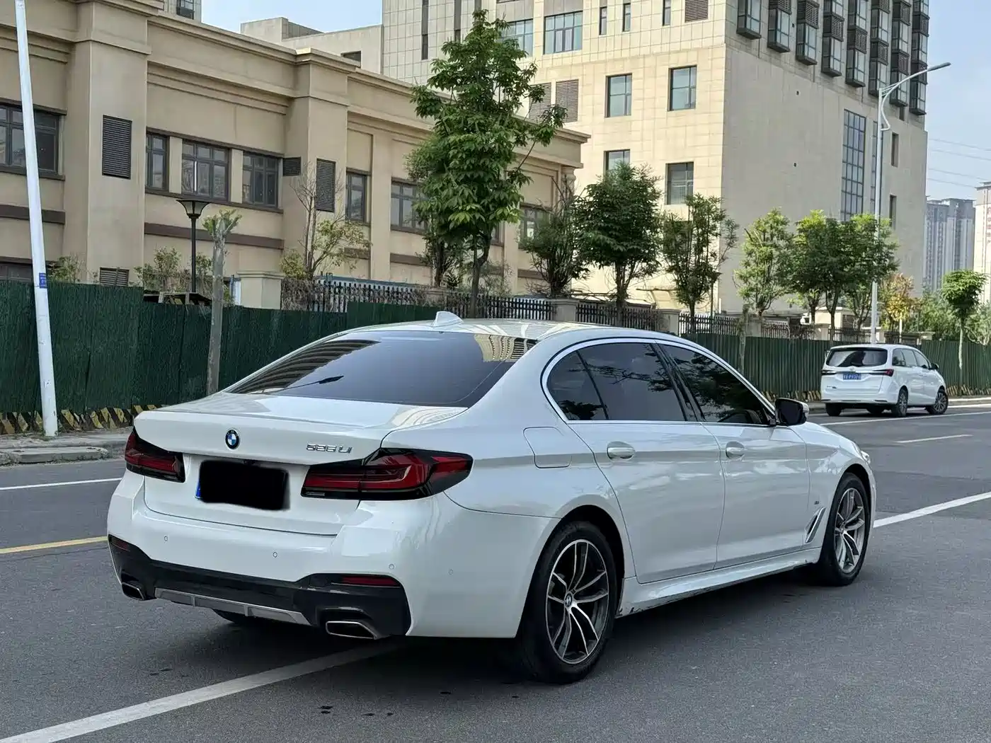 BMW 5 Series 2022 Facelift 525Li M Sport Package фото 4