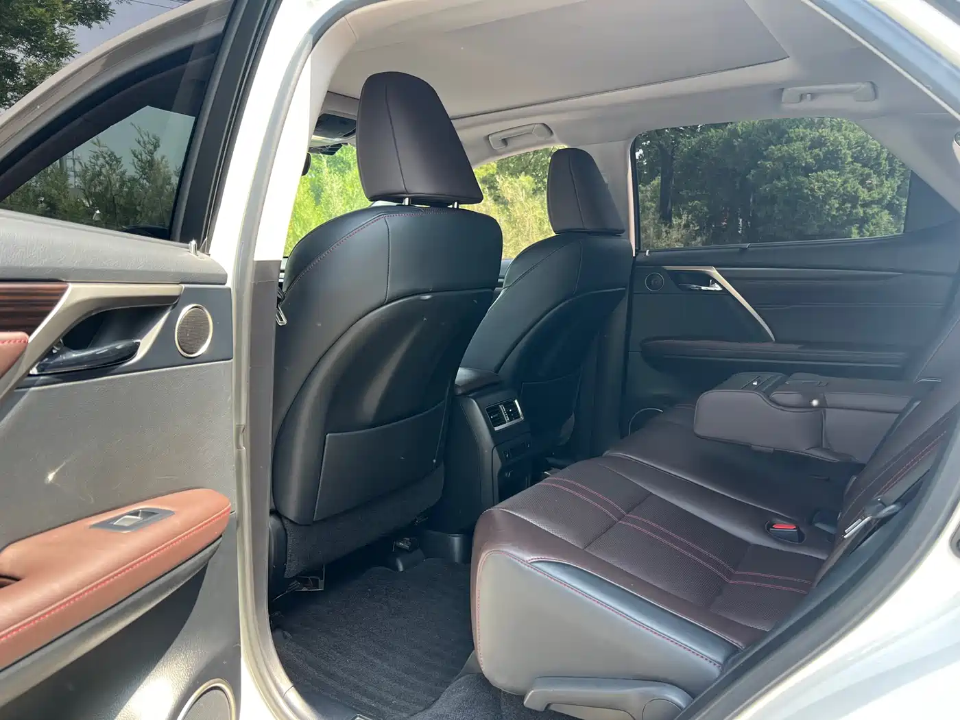 Lexus RX 2016 450h 4WD Luxury Edition фото 12