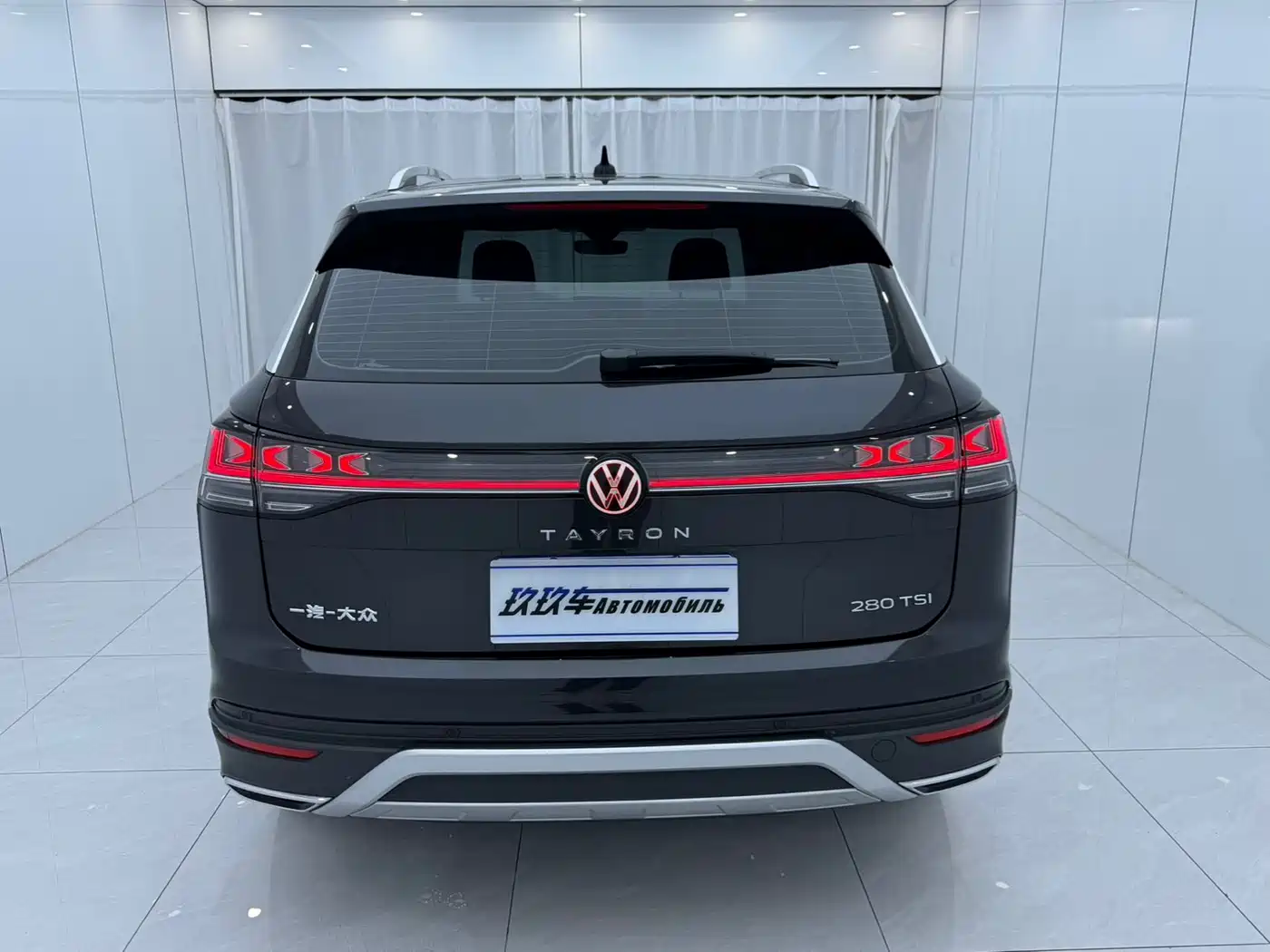 Volkswagen Tayron 2023 280TSI 2WD Luxury Plus Advanced Edition фото 5