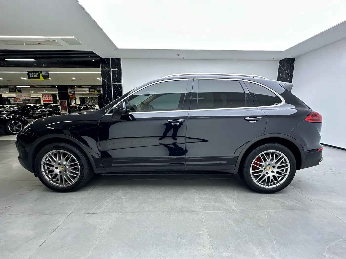 Porsche Cayenne 2016 Cayenne 3.0T фото 5