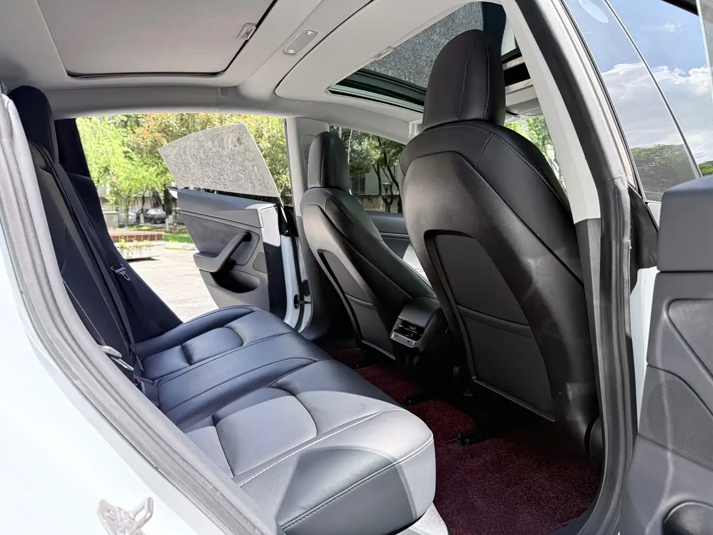 Tesla Model 3 (Import) 2020 2019 Long Range All-Wheel Drive Edition