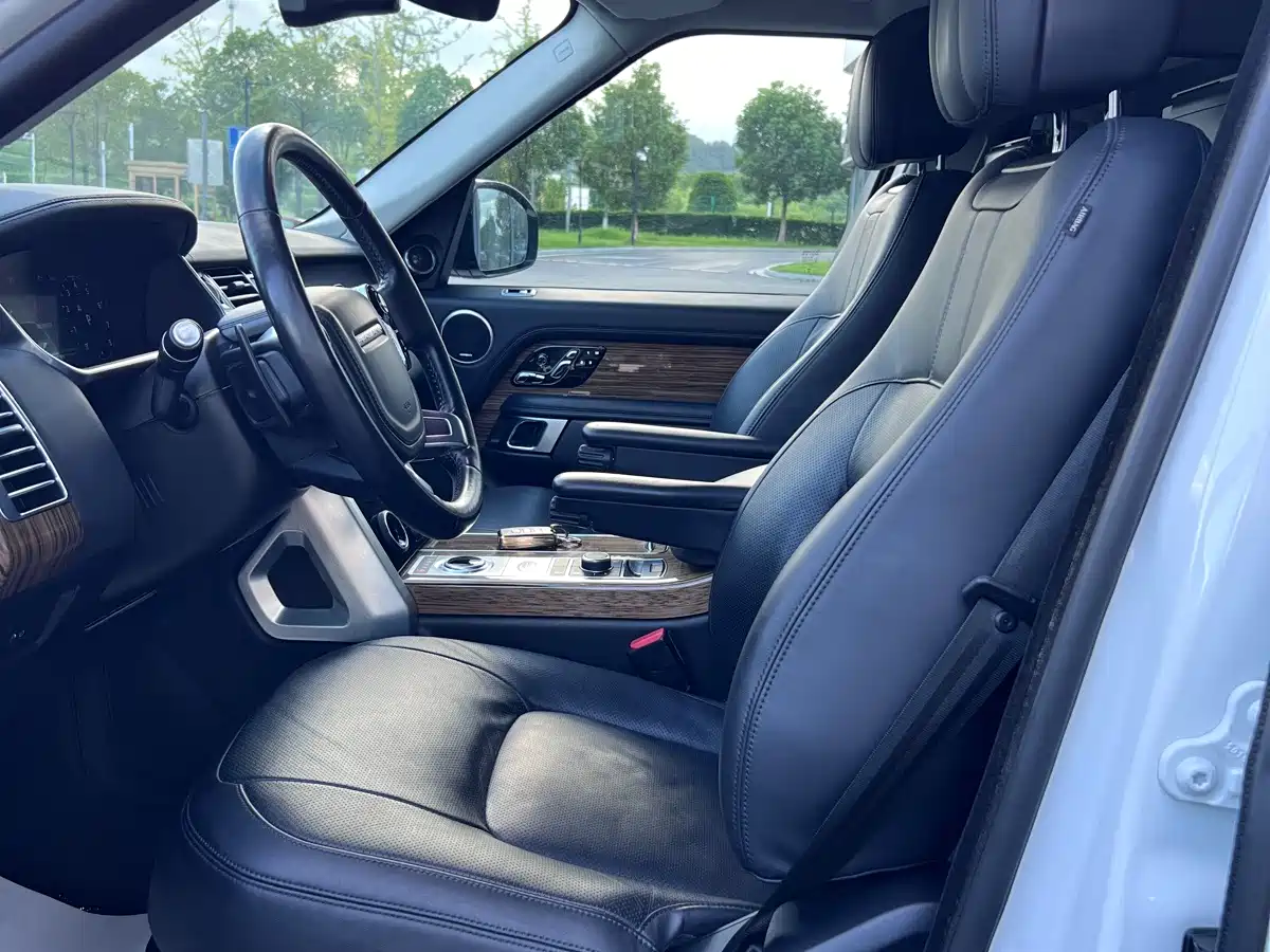 Фото 4 - Land Rover Range Rover