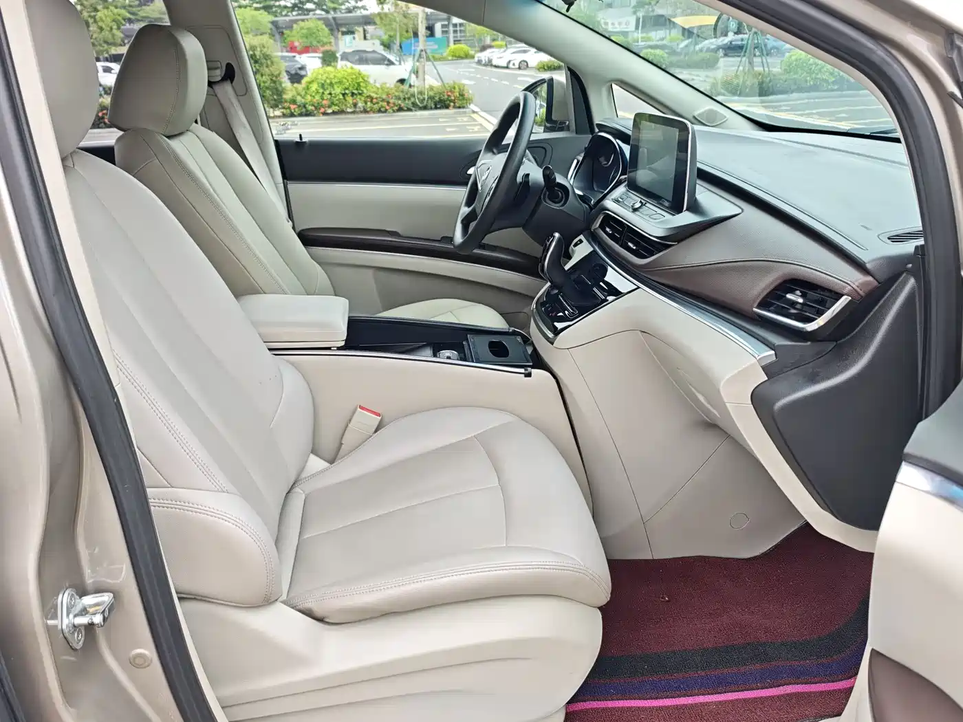 Buick GL8 2022 Land Business Class 652T Comfort фото 19