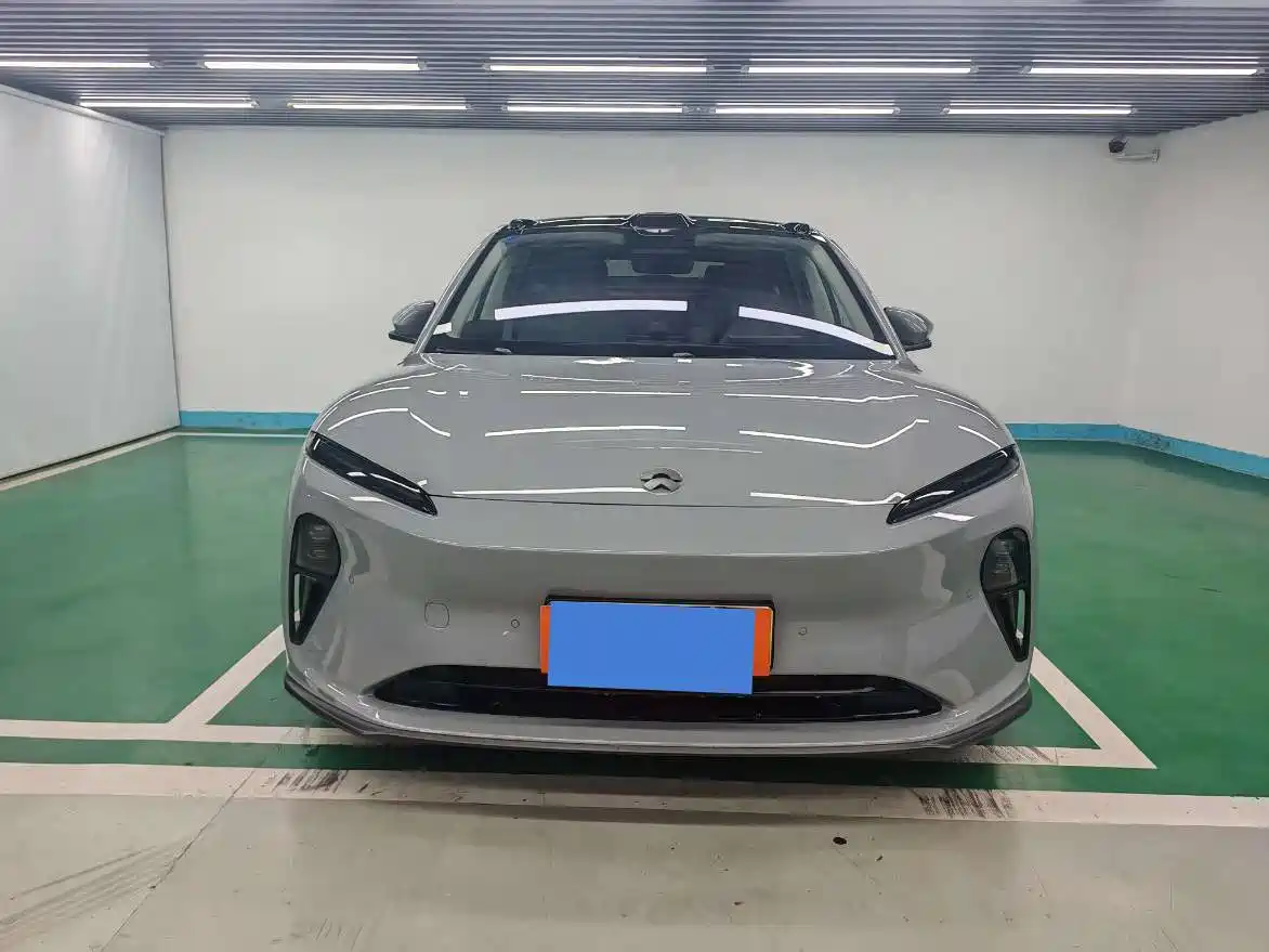 NIO NIO ET5