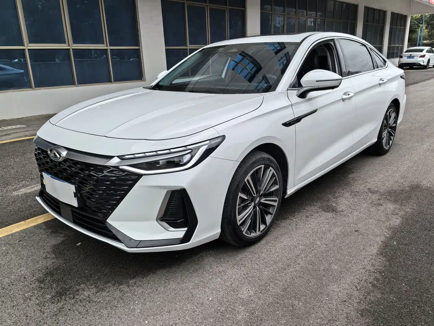 Chery Arrizo 8 2022 1.6T DCT Yi