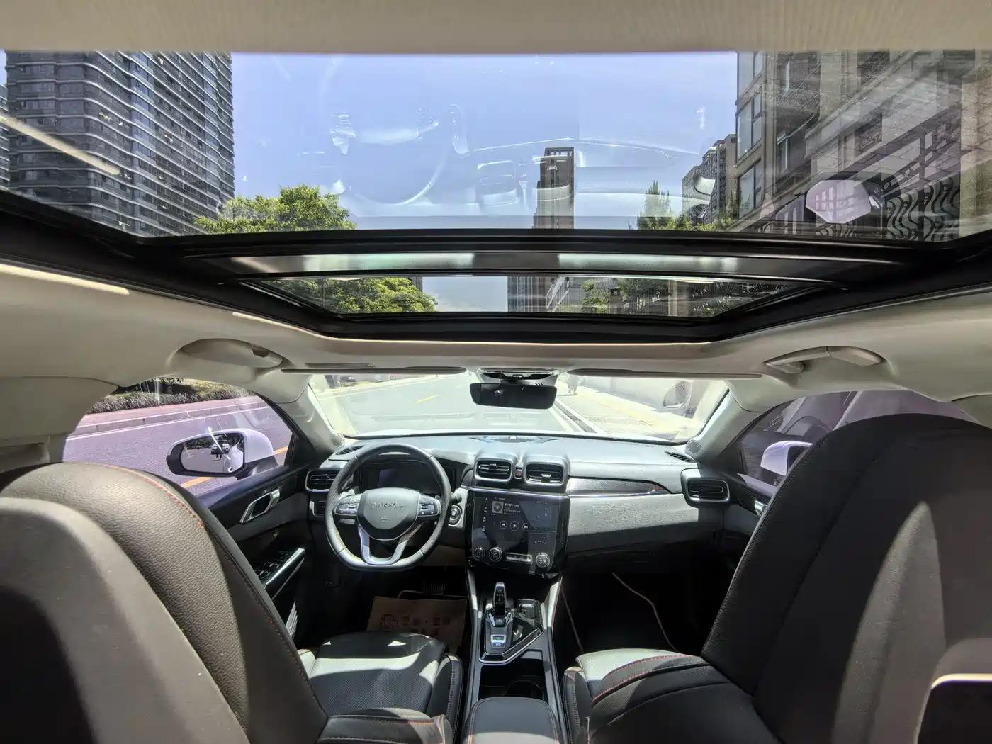 Lynk & Co 03 2018 1.5TD DCT Power Pro Version China V фото 10