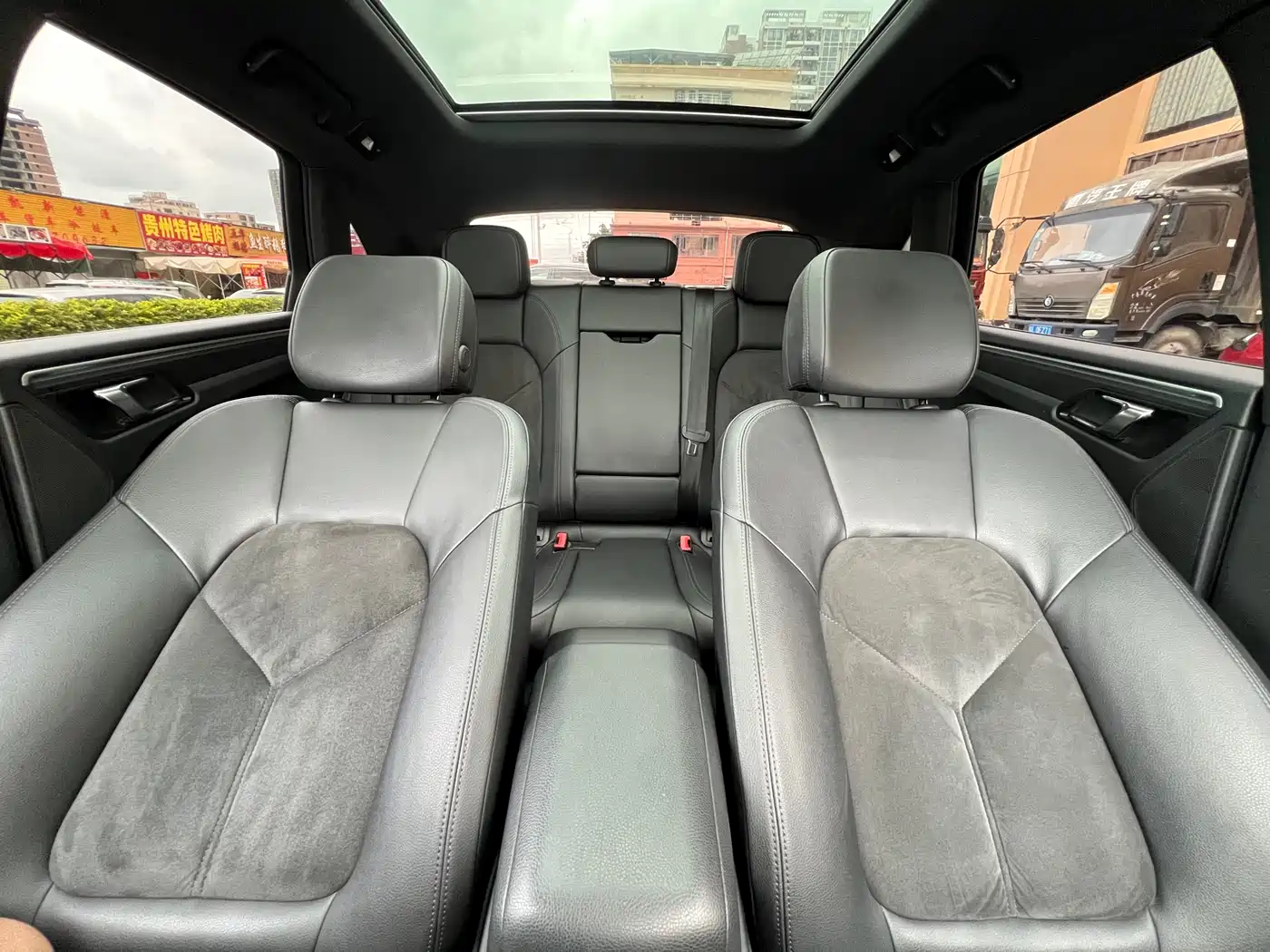 Porsche Macan 2017 Macan 2.0T фото 18