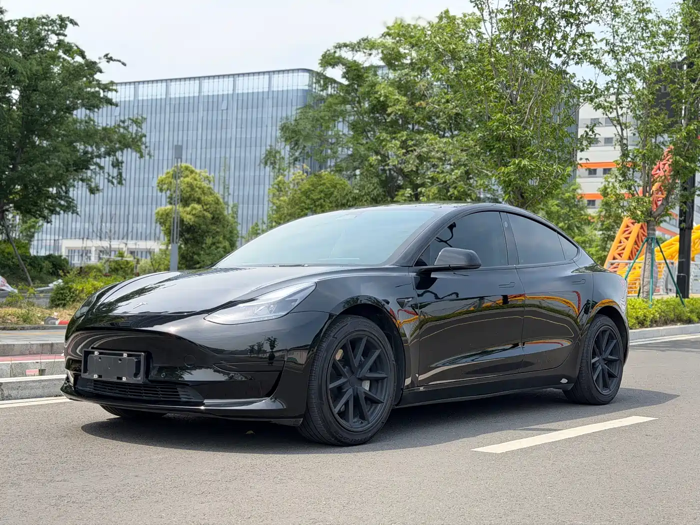 TESLA MODEL 3 2022