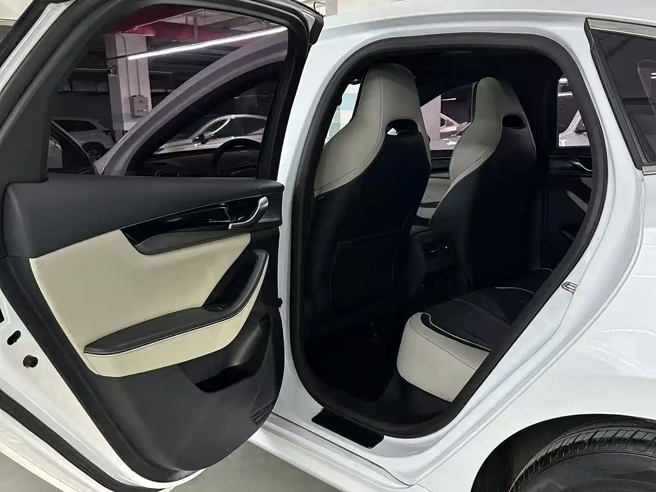 BYD Qin PLUS 2021 EV 500KM Luxury Model фото 12
