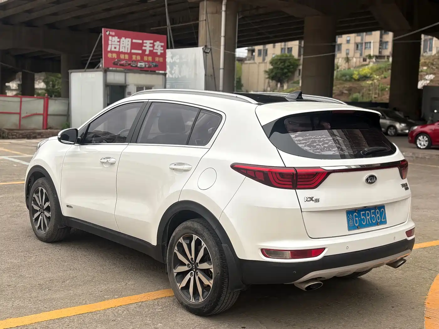 Kia KX5 2016 Model 1.6T Automatic 2WD DLX фото 4