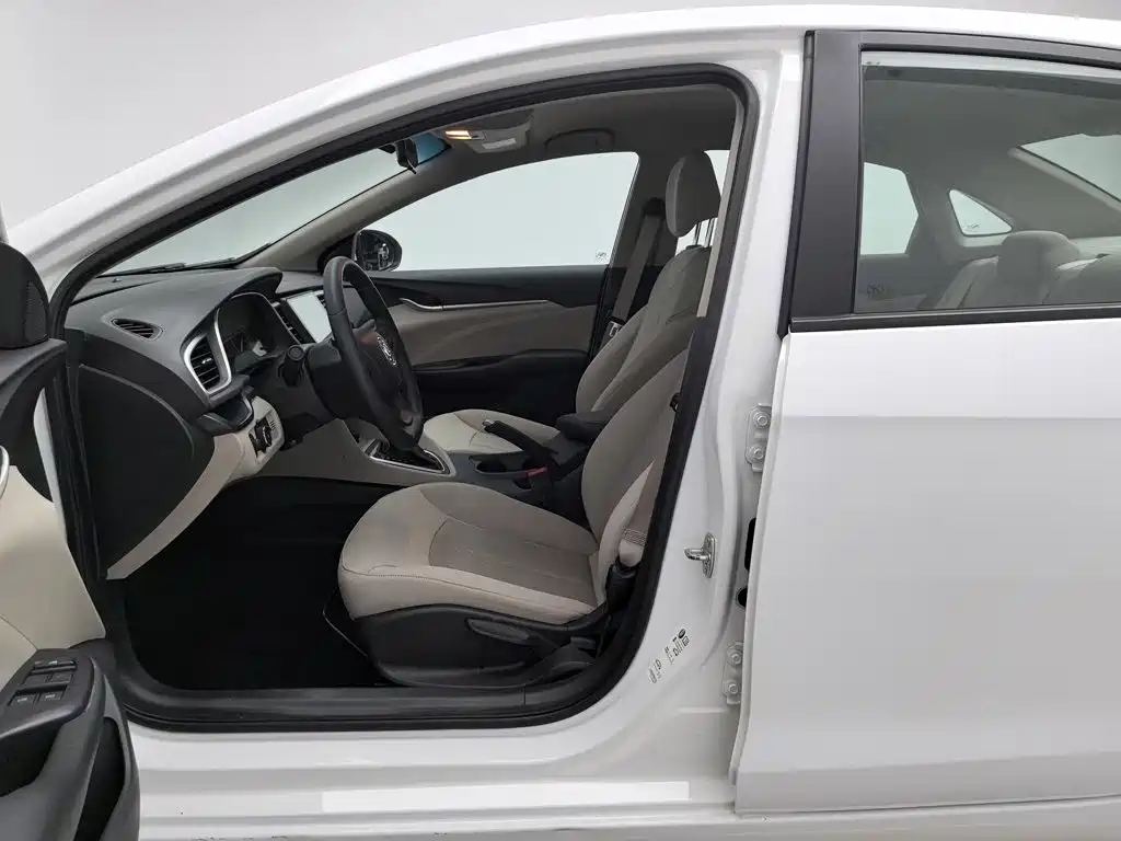 Фото 10 - Buick Excelle