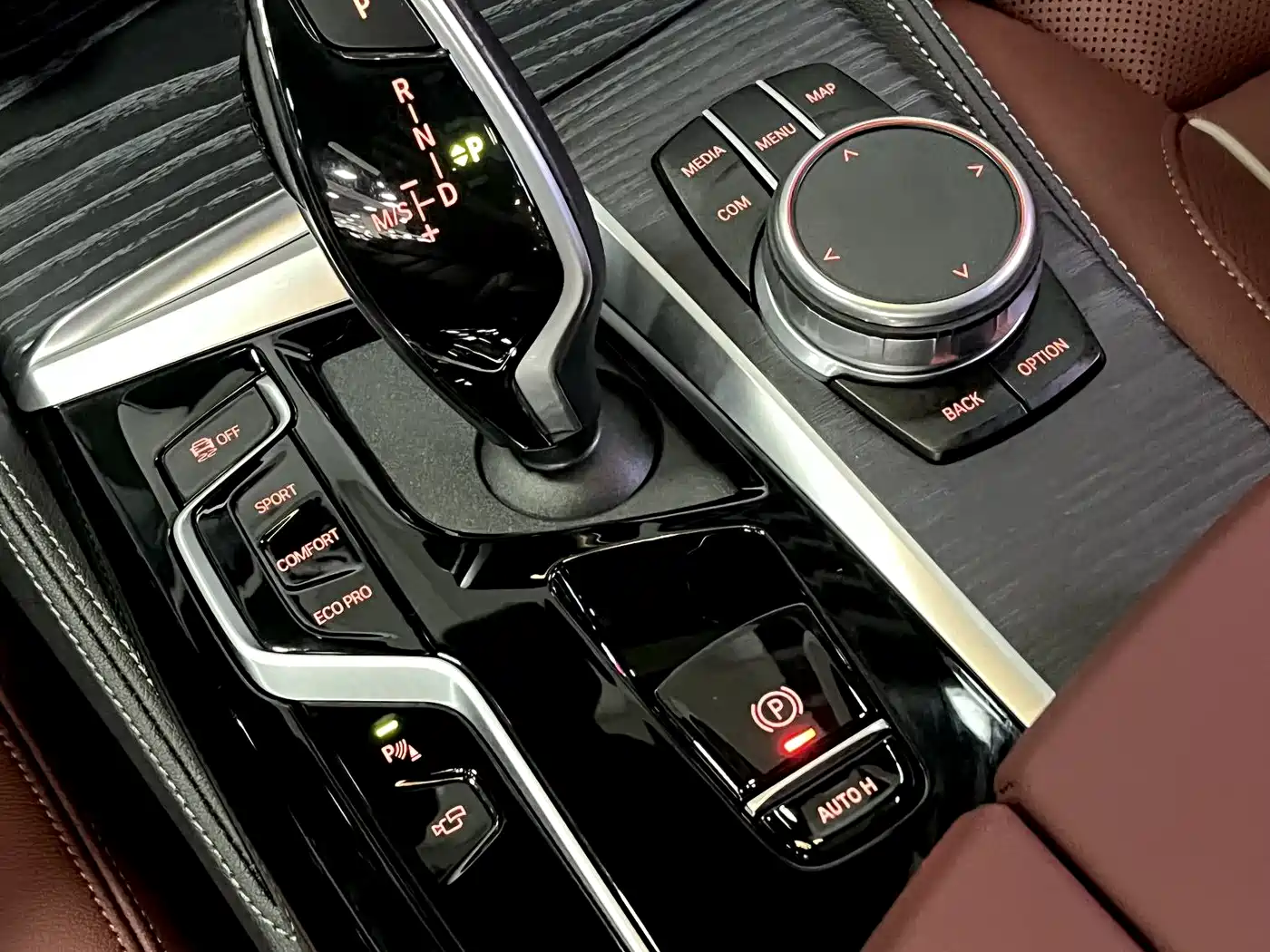 BMW 5 Series 2021 Facelift 530Li Premium M Sport Package фото 14