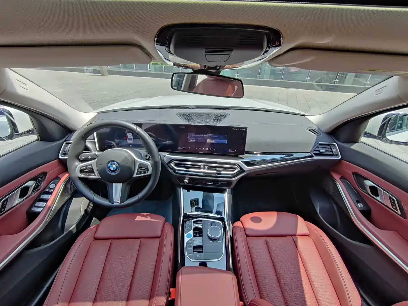 BMW i3 2024 eDrive 35 L фото 5