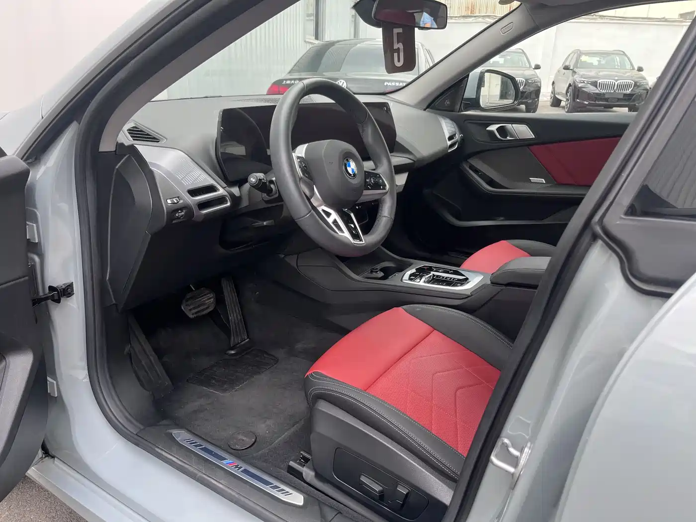 BMW 2 Series 2025 225L M Sport Package фото 6