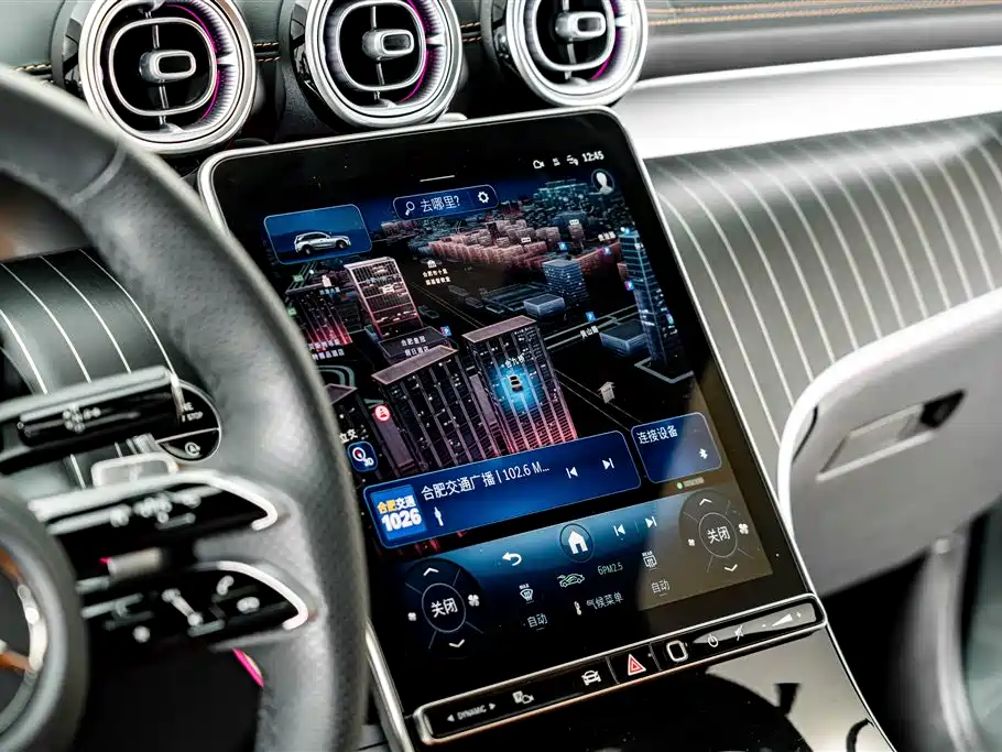 Mercedes-Benz GLC 2025 GLC 300 L 4MATIC Luxury 5-seater фото 12