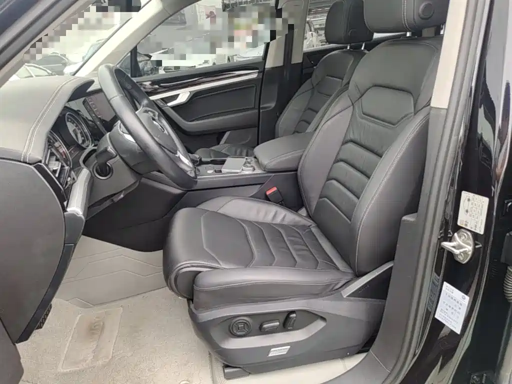 Volkswagen Touareg 2019 2.0TSI Pilot Edition China VI фото 22