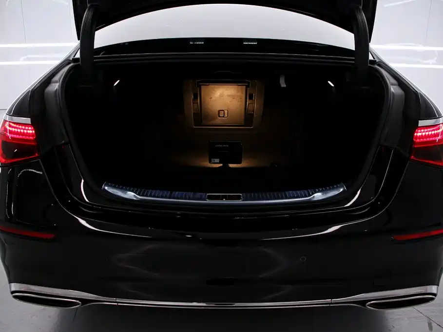 Mercedes-Benz S-Class 2024 2023 Facelift S 400 L Luxury