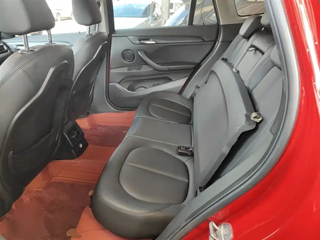 BMW X1 2016 sDrive18Li Fashion Model фото 17