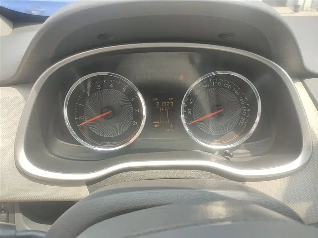 Chevrolet Sail 2015 Sail 3 1.3L Manual Ideal Edition фото 12
