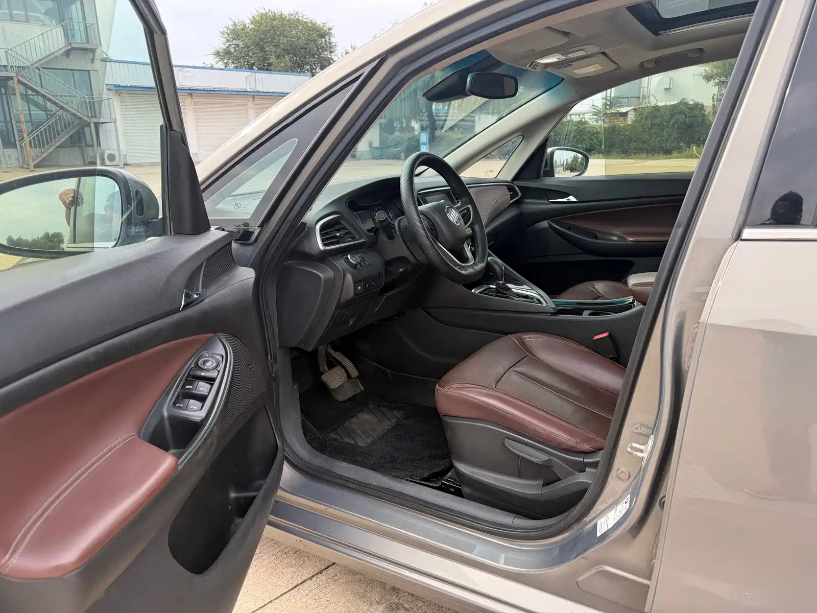 Фото 7 - Buick GL6
