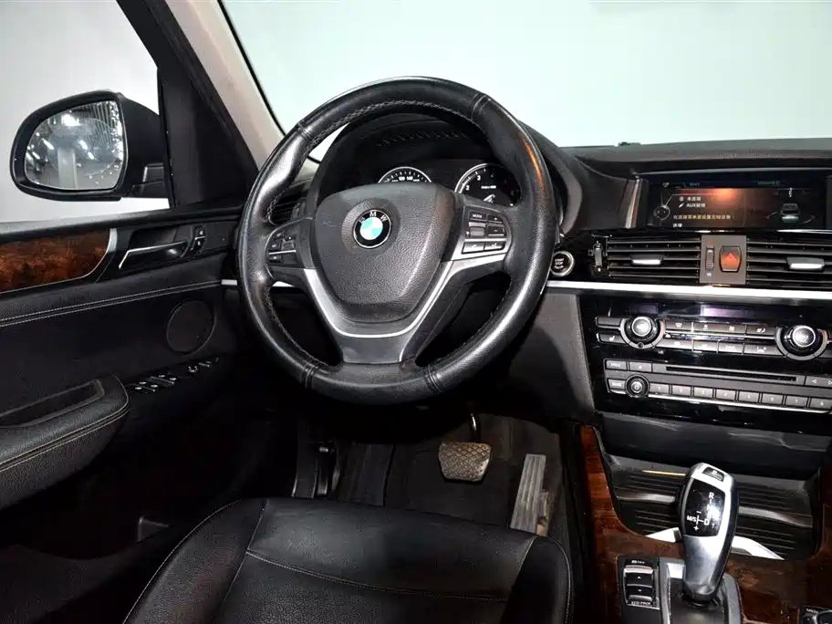 BMW X3 (Import) 2014 xDrive20i X Design Package фото 11