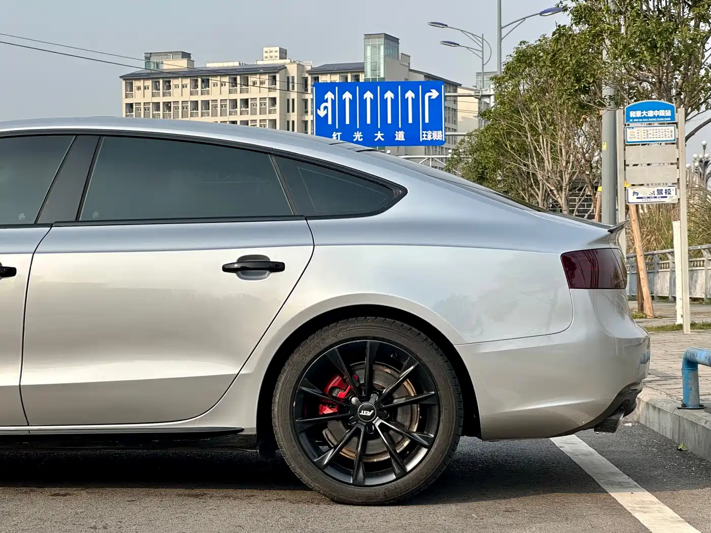 Audi A5 (Import) 2012 2.0TFSI Sportback фото 12