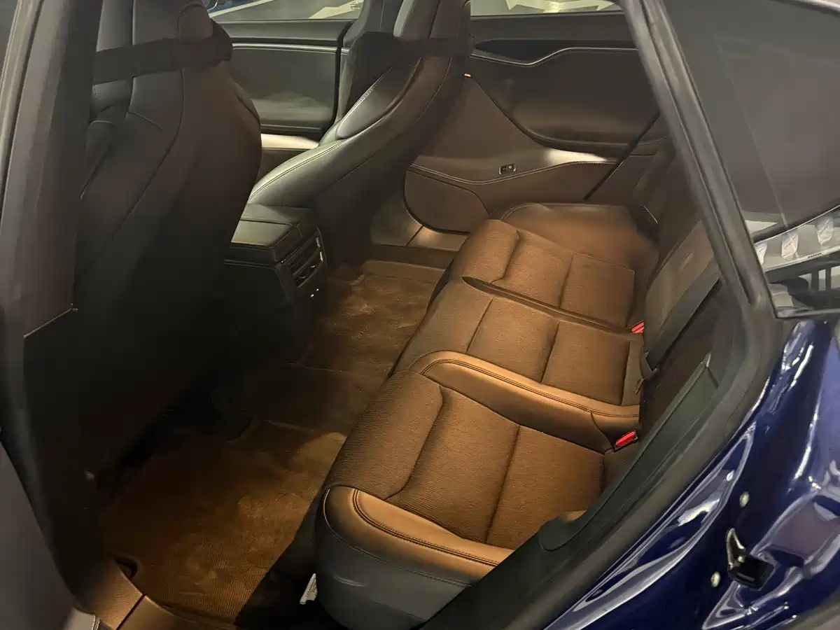 Tesla Model S 2019 2017 Model S 75D Standard Range