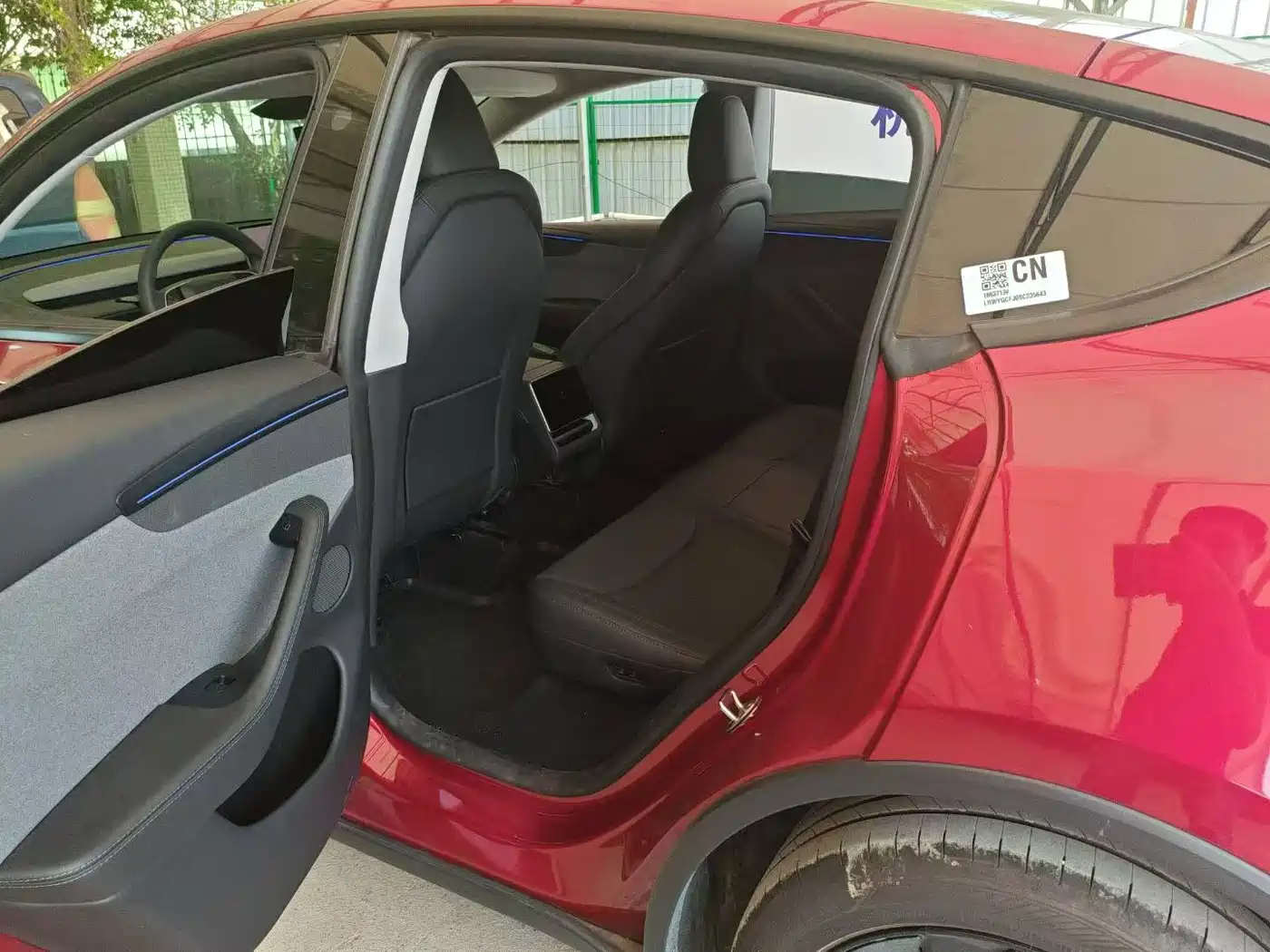 Tesla Model Y 2025 Rear-Wheel Drive фото 7
