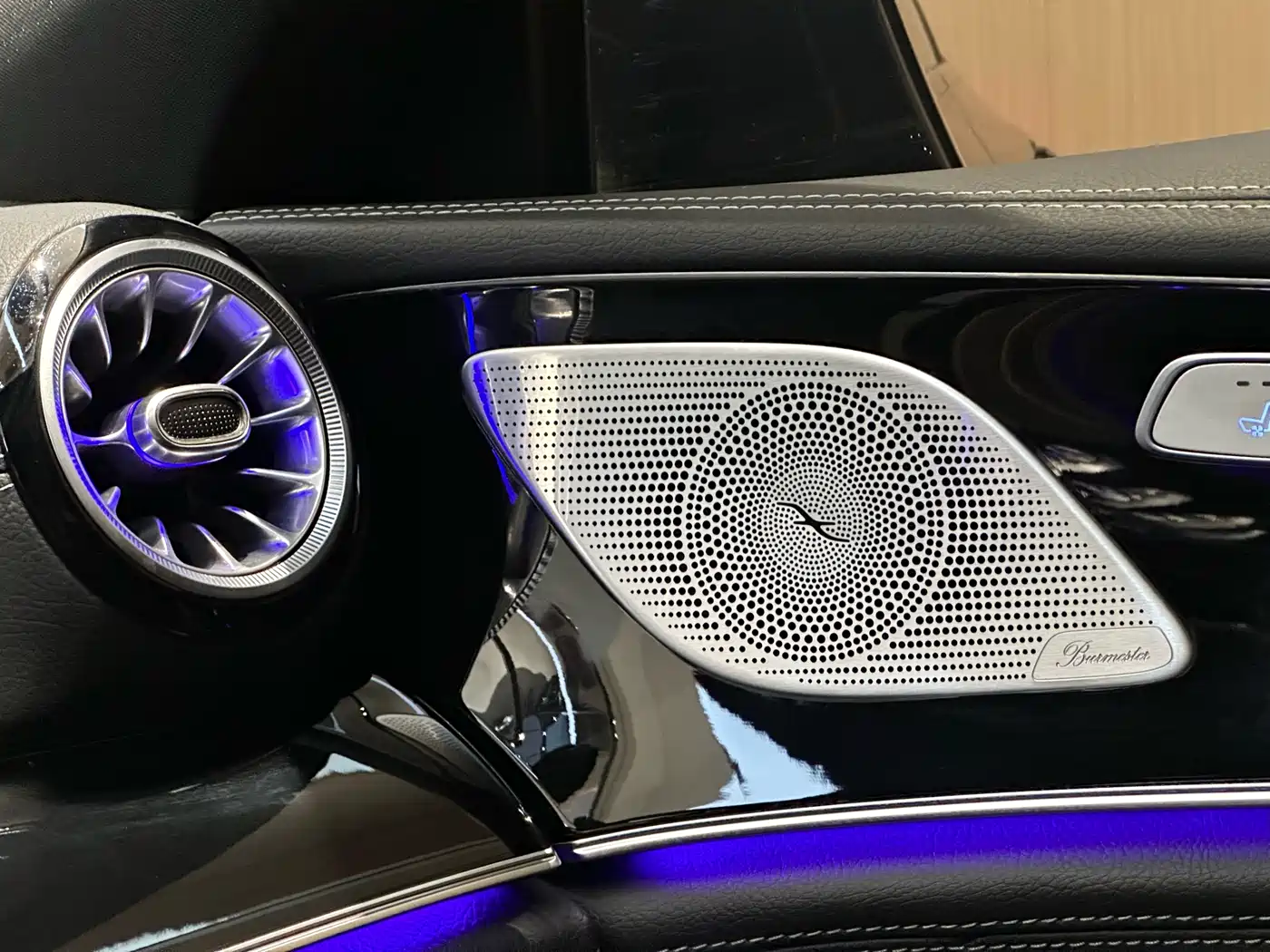 Mercedes-Benz AMG GT 2023 AMG GT 50 4-Door Coupe фото 18