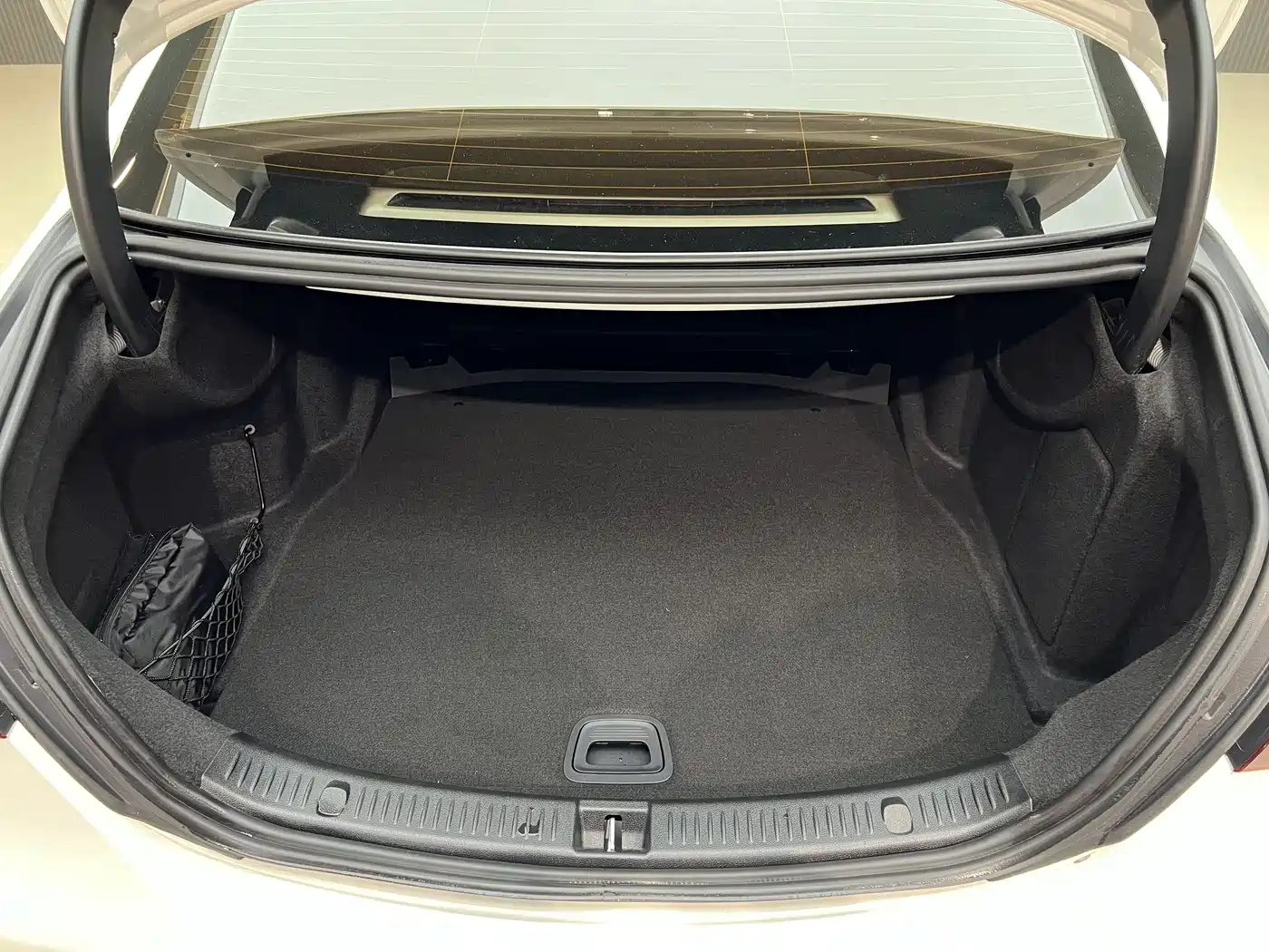 Mercedes-Benz E-Class 2021 E 300 L Luxury фото 12