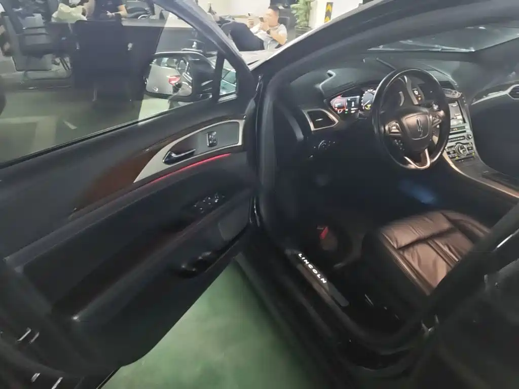 Lincoln MKZ 2017 2017 2.0T Exclusive Edition