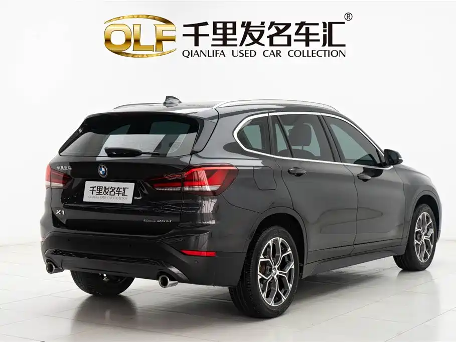 BMW X1 2022 sDrive25Li Leading фото 6