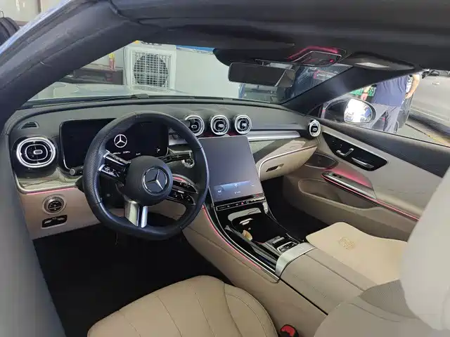 Mercedes-Benz CLE 2024 CLE 300 4MATIC Convertible Coupe — фото 3