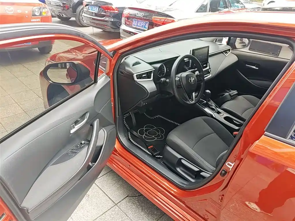 Toyota Corolla 2019 1.2T S-CVT GL-i Elite Edition фото 16