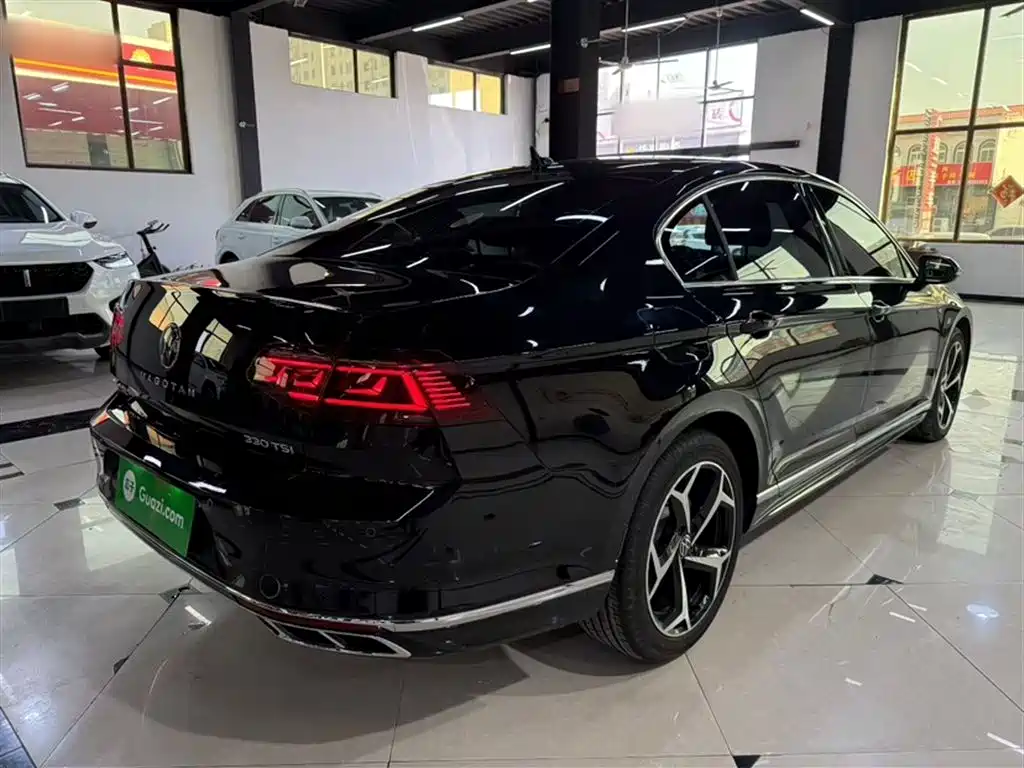 Volkswagen Magotan 2023 2 Million Units Anniversary Edition 330TSI DSG Leading Type фото 15