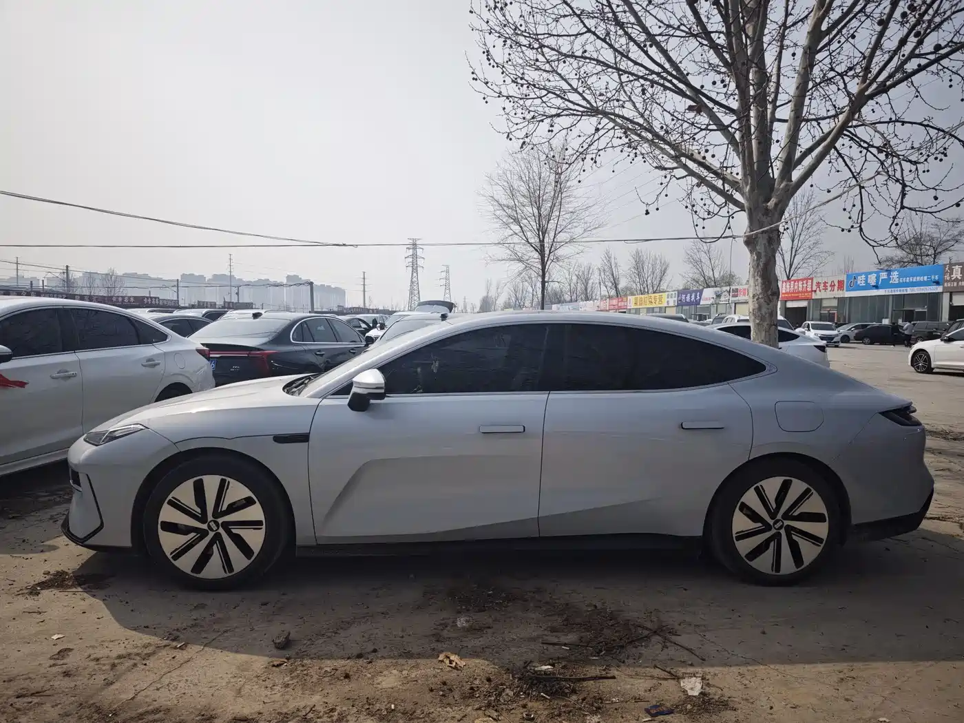 GEELY GALAXY GALAXY E8