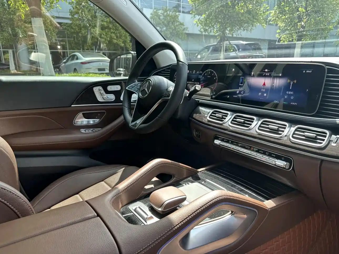 Mercedes-Benz GLE 2025 GLE 350 4MATIC Fashion фото 6