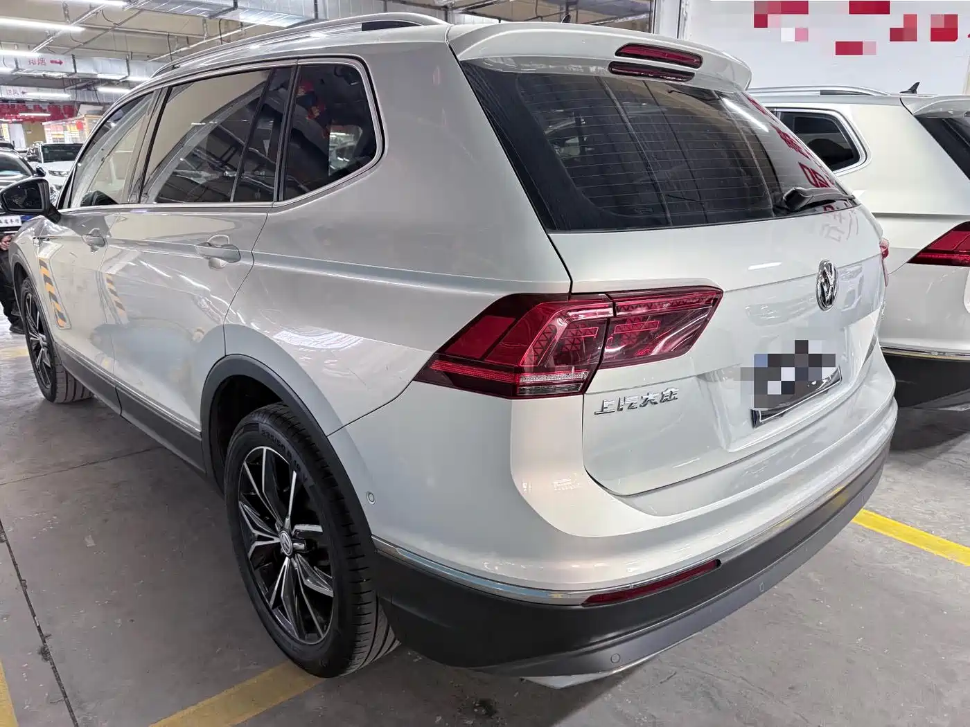 Volkswagen Tiguan L 2017 380TSI Automatic 4WD Flagship Edition фото 19