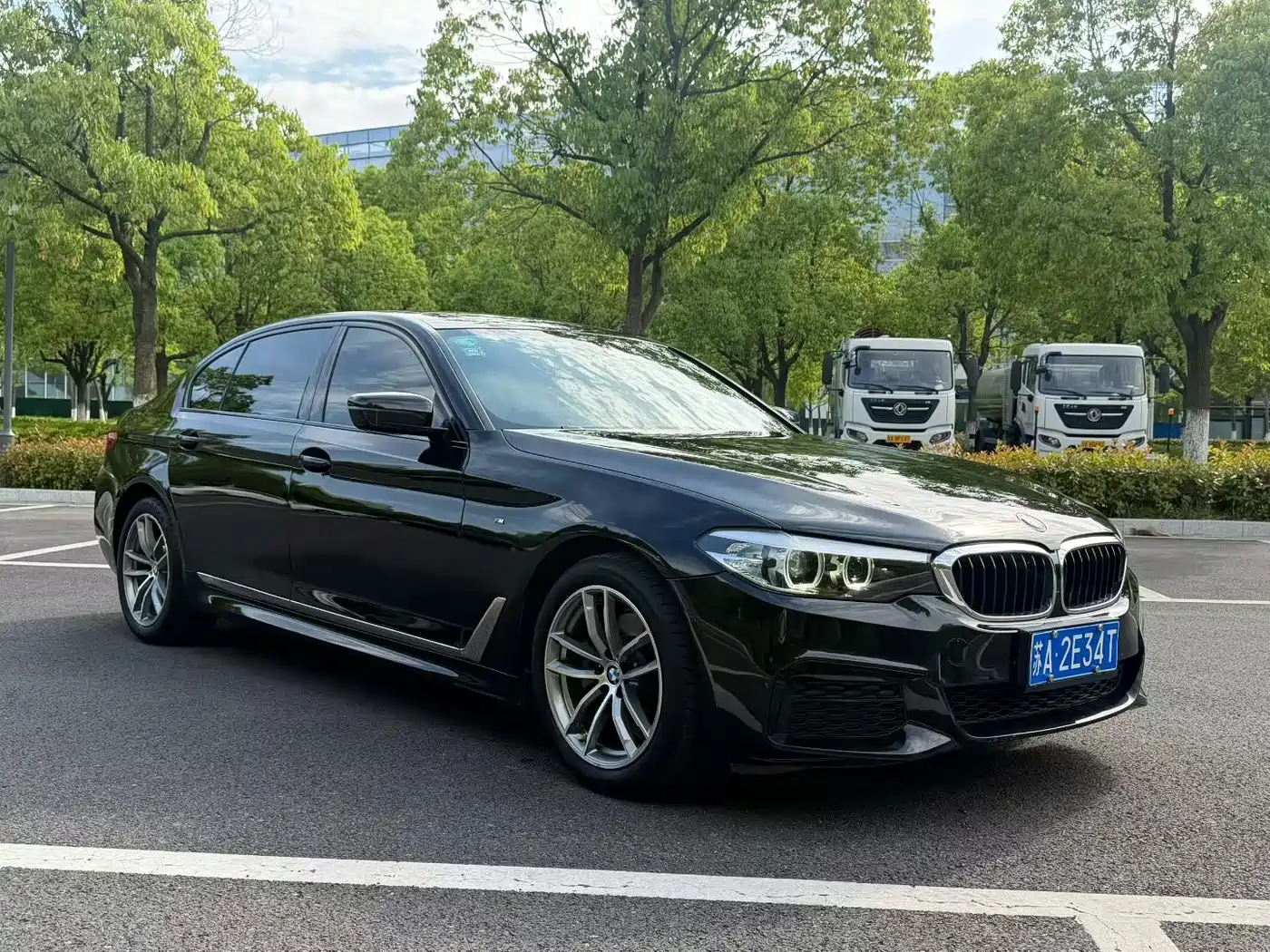 BMW 5 Series 2019 525Li M Sport Package фото 3
