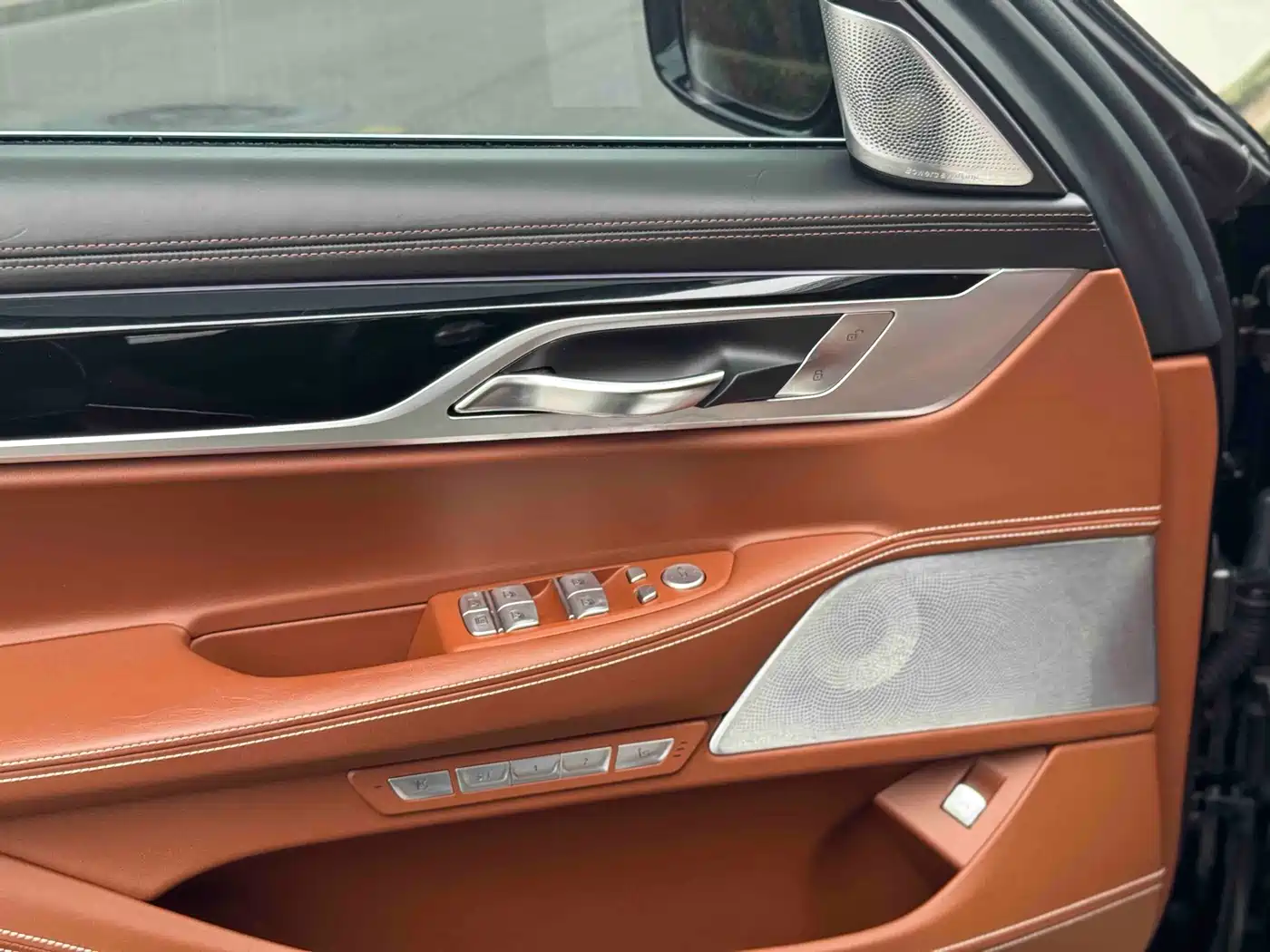 BMW 7 Series 2018 740Li xDrive Premium Type M Sport Package фото 4